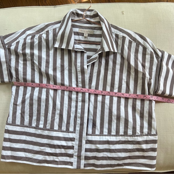 Banana Republic Brown and White Button Down Shirt - Picture 15 of 16